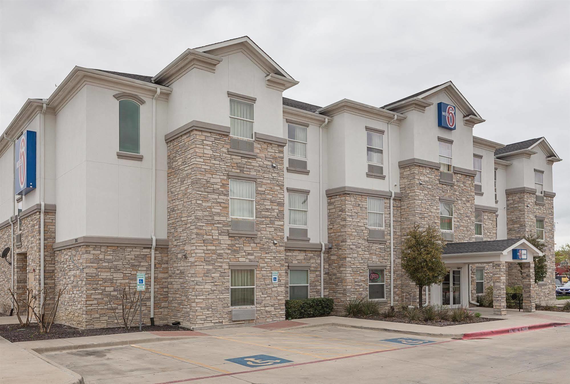 Motel 6-Fort Worth, Tx Εξωτερικό φωτογραφία